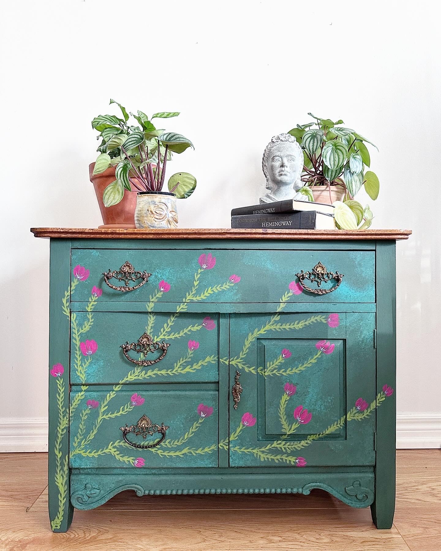 hand painted furniture